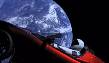 Video Explores The Weirdest (and Most Dangerous) Junk Orbiting Earth — GeekTyrant