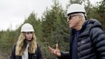 Mazama Energy geoscience intern Ashlynn Bowles and Mazama Energy’s chief geoscientist Alain Bonneville discuss super hot rocks on September 9, 2025. Super hot rocks is an enhanced geothermal system that that goes deep into the ground to harness heat from rocks to bring back up to the surface to generate enough energy to someday power homes.