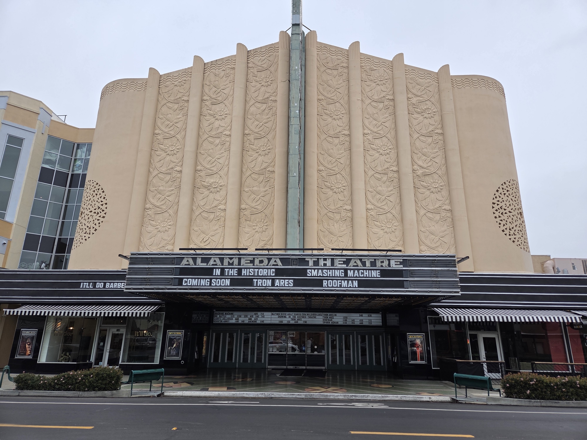 Movie theater shot by Galaxy S25 Plus