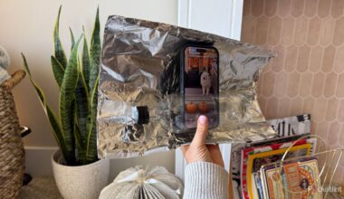 I built an aluminum foil smartphone signal booster (here's how it went)