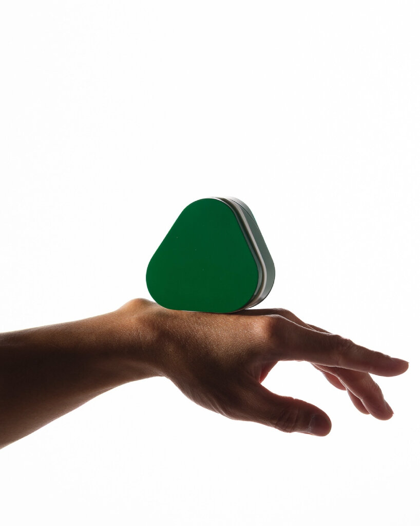 collapsible water bottle elio