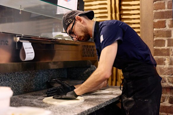 Award-winning pizzaiolo Stefano Spataro in the kitchen at Elementi.