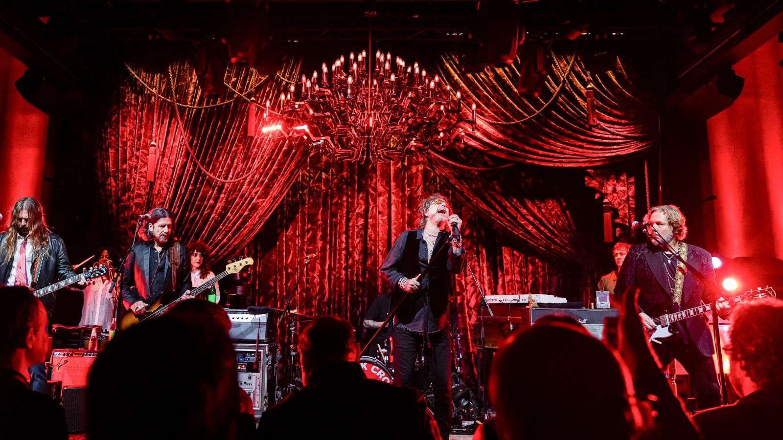 Watch Black Crowes Play 'Amorica' in New Concert Special