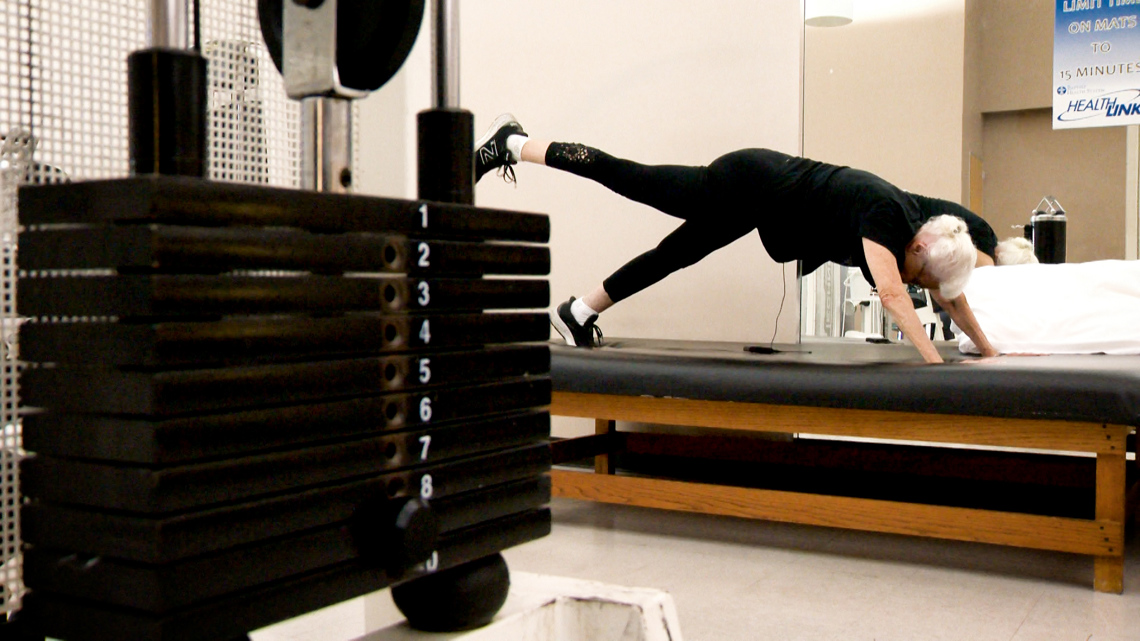 At 90, San Antonio great-grandmother hits the gym three times a week