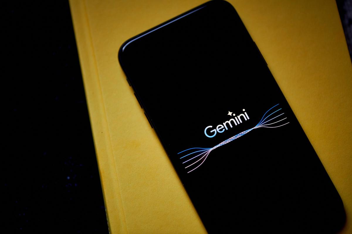 Google Wants Right to Bundle Gemini AI App With Maps, YouTube