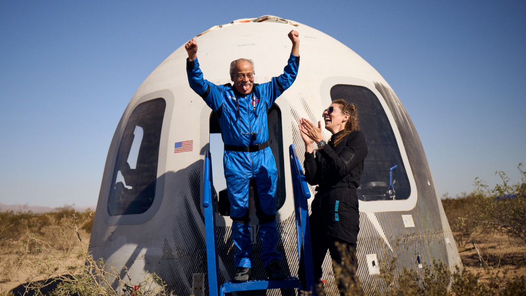 Ed Dwight walking off the Blue Origin rocket