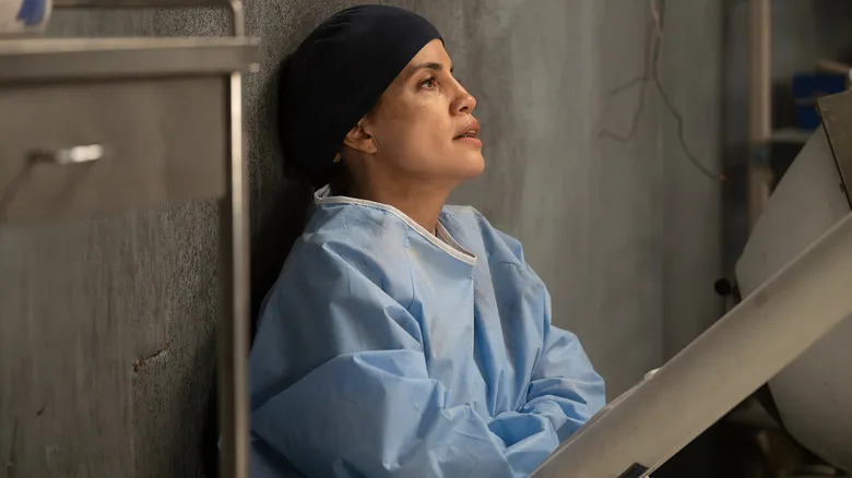 Monica Dies Grey's Anatomy Season 22 Premiere