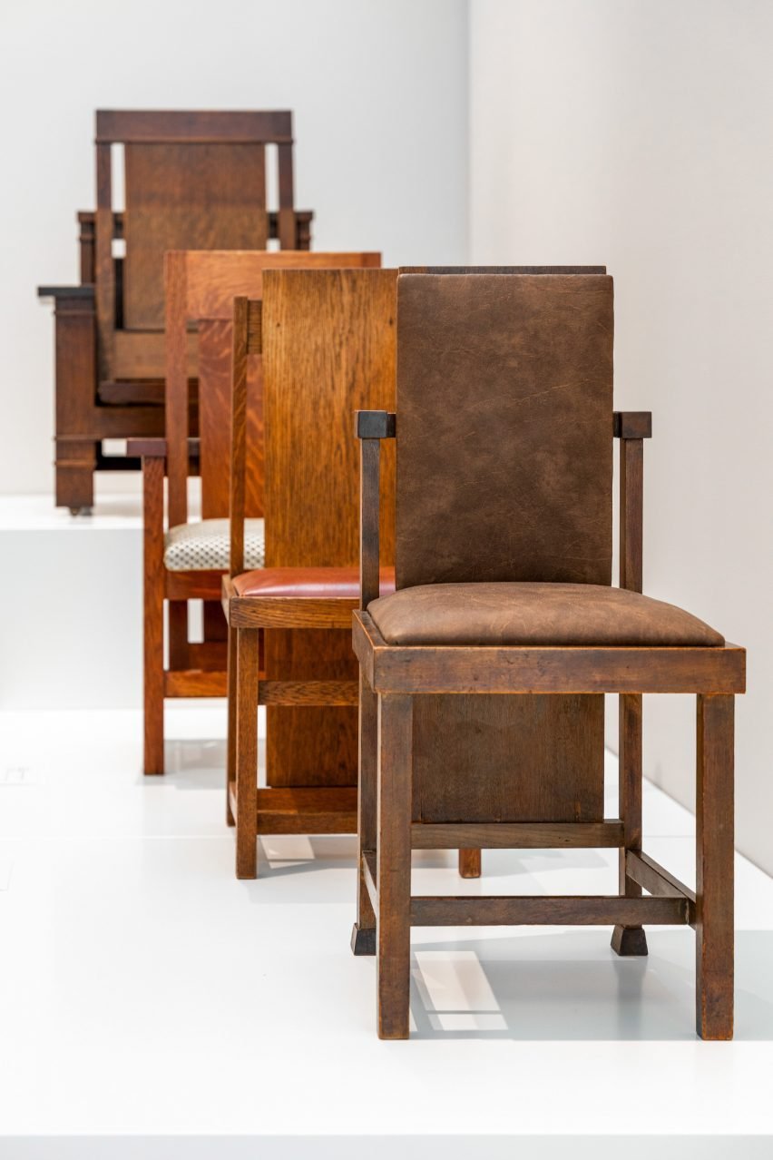 Frank Lloyd Wright: Modern Chair Design