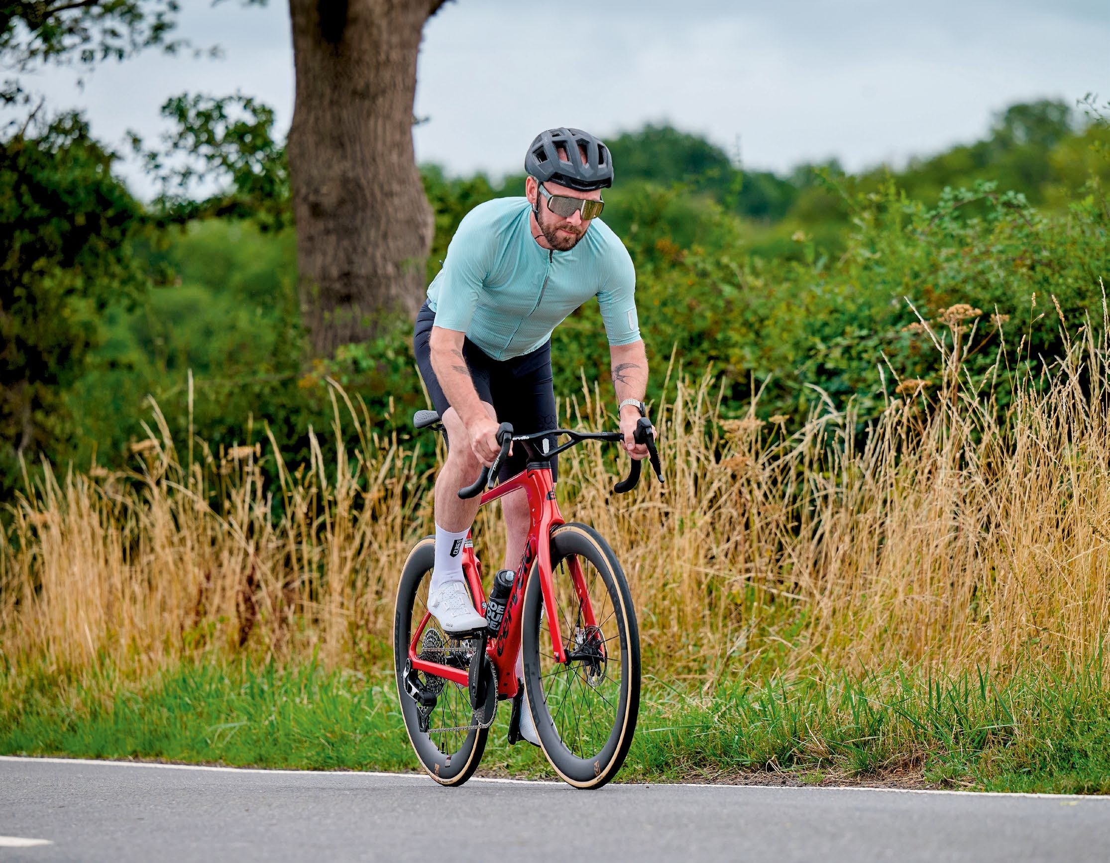 Andy Carr riding on a country lane