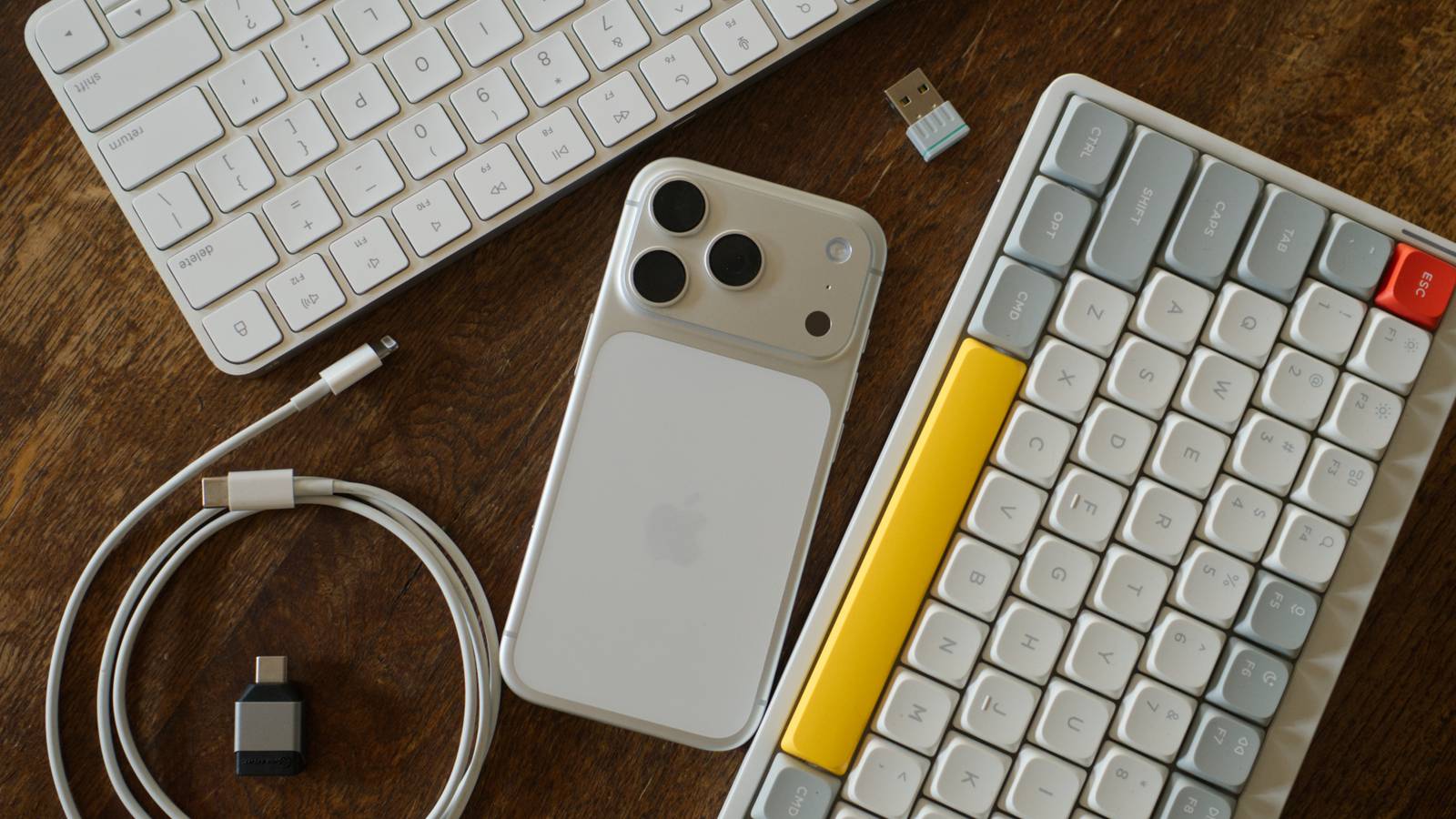 3 Unique Ways to Use a Physical Keyboard With Your iPhone