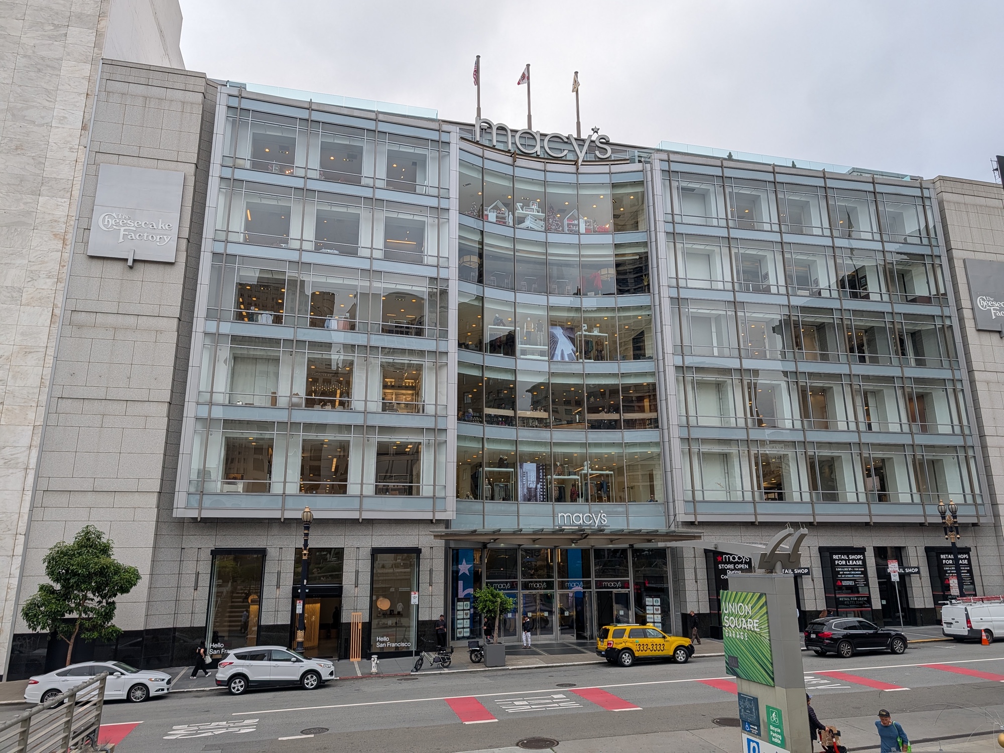 Macys shot by Pixel 10 Pro