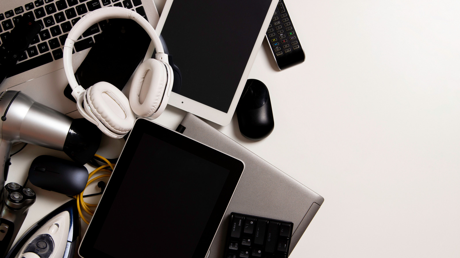 5 Gadgets You Might Regret Throwing Away