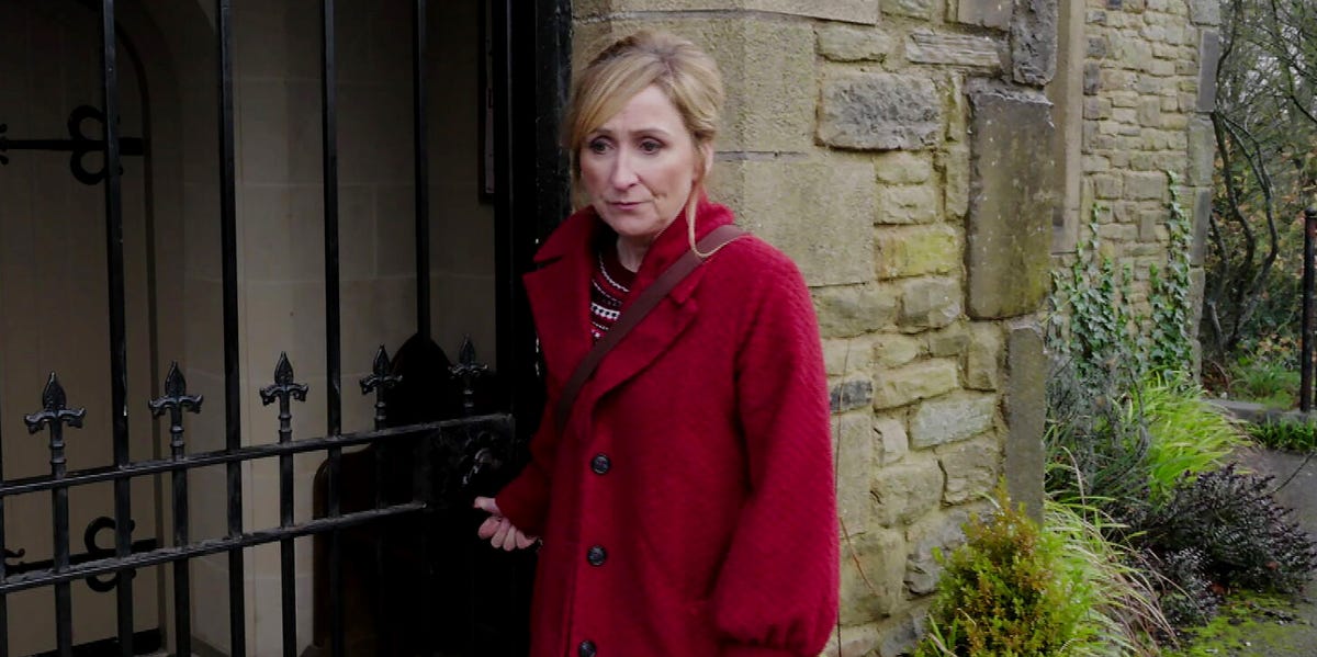 8 Emmerdale spoilers for tonight as Nicola leaves Laurel devastated