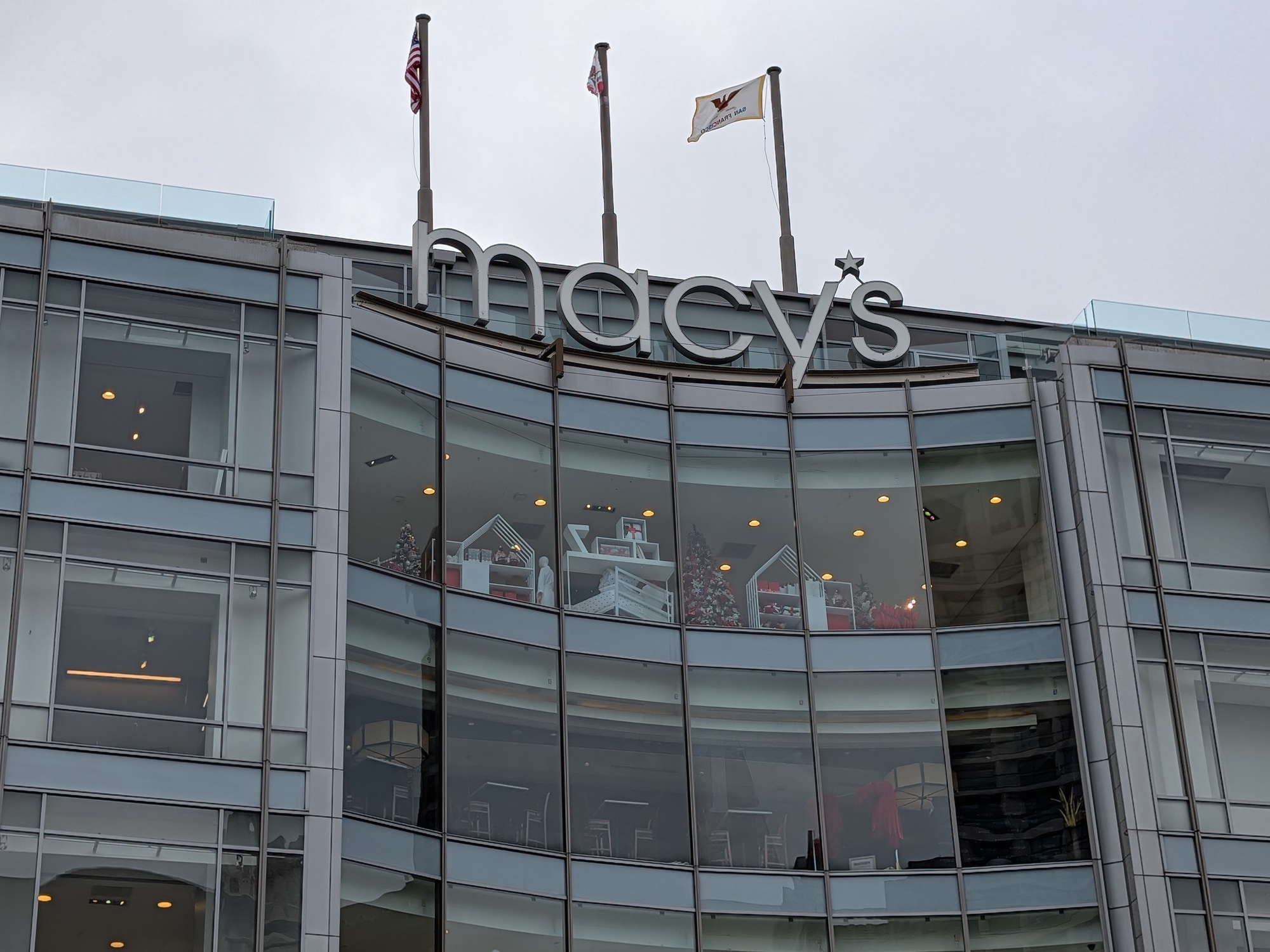 Macys by Pixel 10 Pro