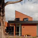 Mahogany House / R ARCHITECTURE - Exterior Photography, Wood, Door, Brick
