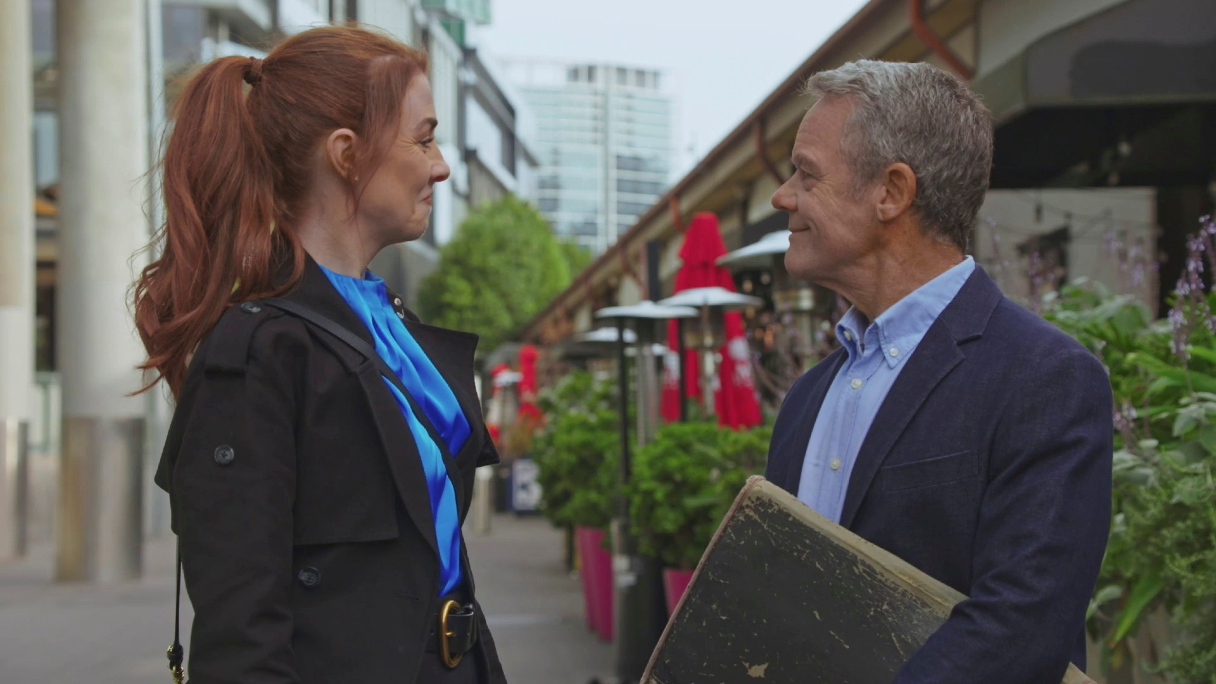 elle and paul robinson in neighbours