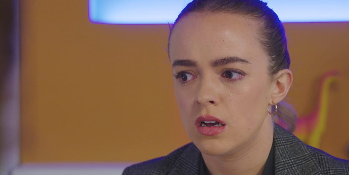 Neighbours reveals surprise pregnancy drama in 45 spoiler pictures