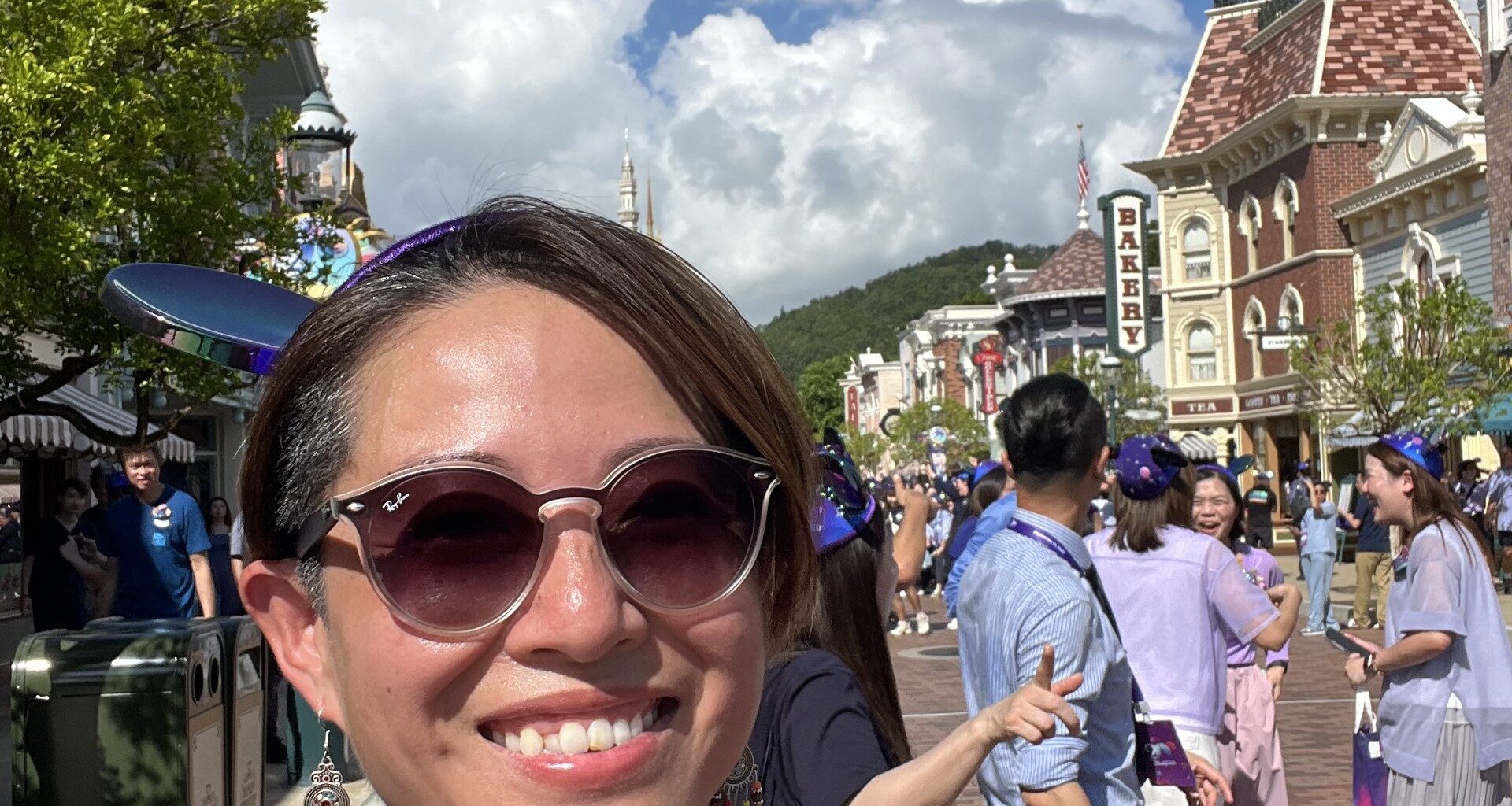 Kitty celebrating 20 years at Hong Kong Disneyland during The Most Magical Party Of All!