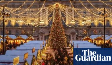 Buckingham Palace Christmas market: why tourists flocked there – and found just locked gates and big puddles | Artificial intelligence (AI)