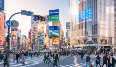 Asia-Pacific stocks trade mixed as Tokyo inflation runs hotter than expected