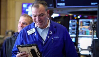 Stock market today: Live updates