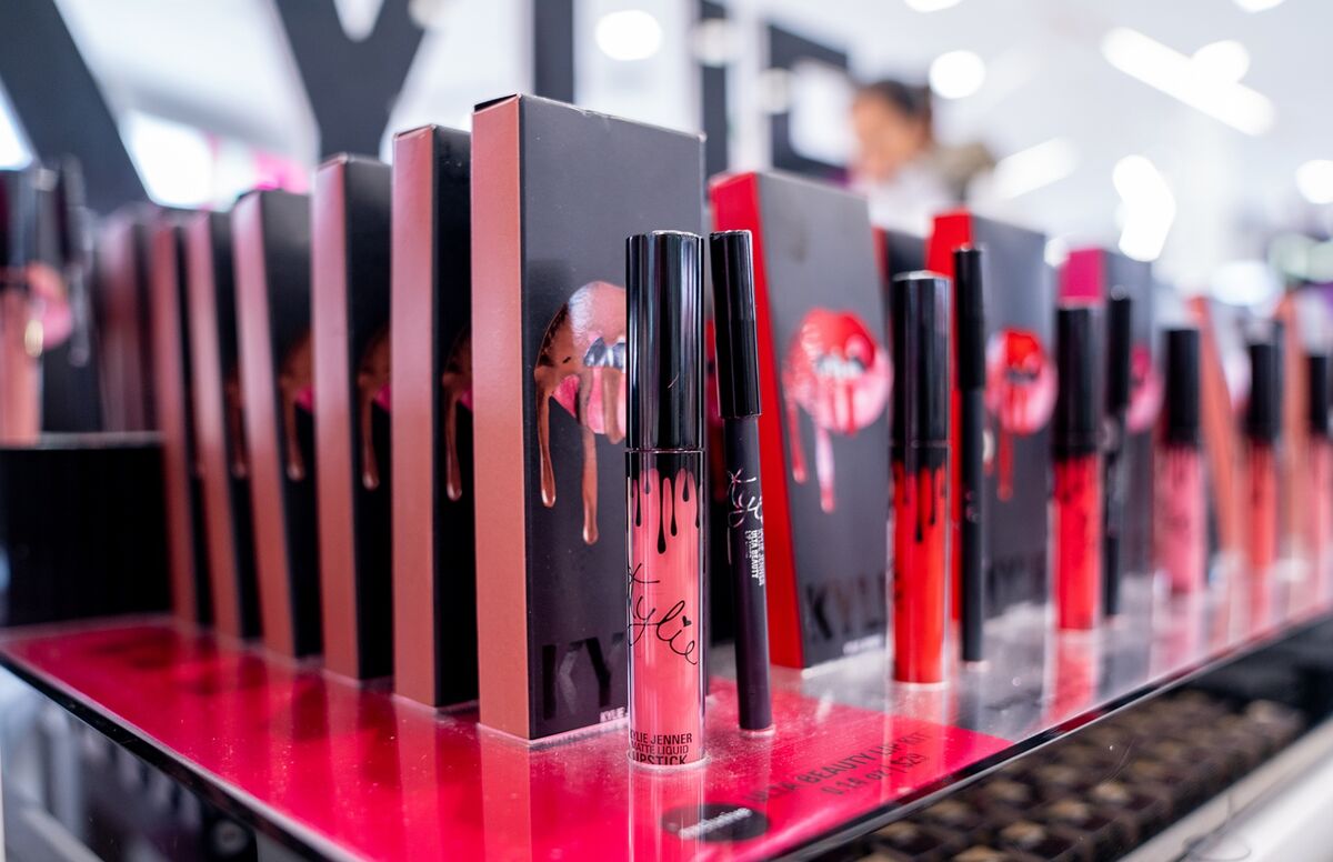 Coty Shares Jump on Forecast for Second-Half Growth Recovery