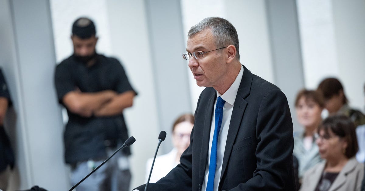 Levin Faces Tight Court Limits in Picking Supervisor for Probe of Military Prosecutor