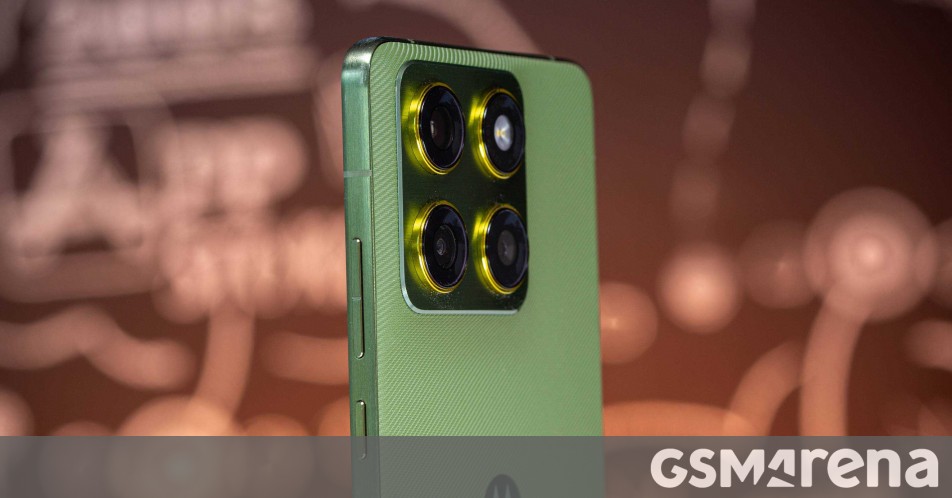 Motorola Edge 70 in for review