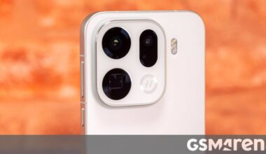 We took the Oppo Find X9 Pro to the Día de los Muertos in Mexico