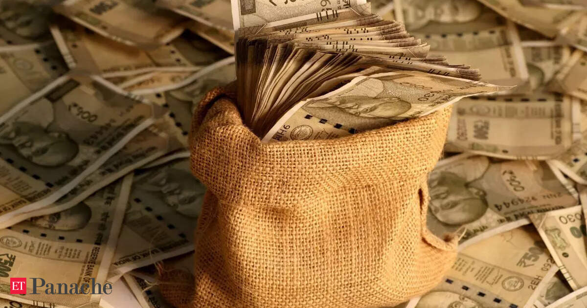 'You don't need to earn more to save more', says CA as he advises one simple rule to change your money game