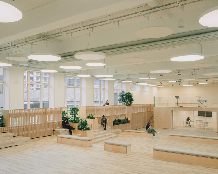 Teaching and Learning Space for Waltham Forest College / Studio DERA - Interior Photography, Wood