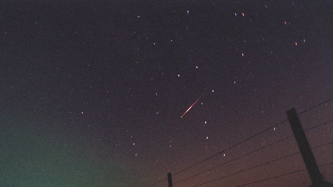 Look up tonight—the Leonid meteor shower will peak again under clear skies
