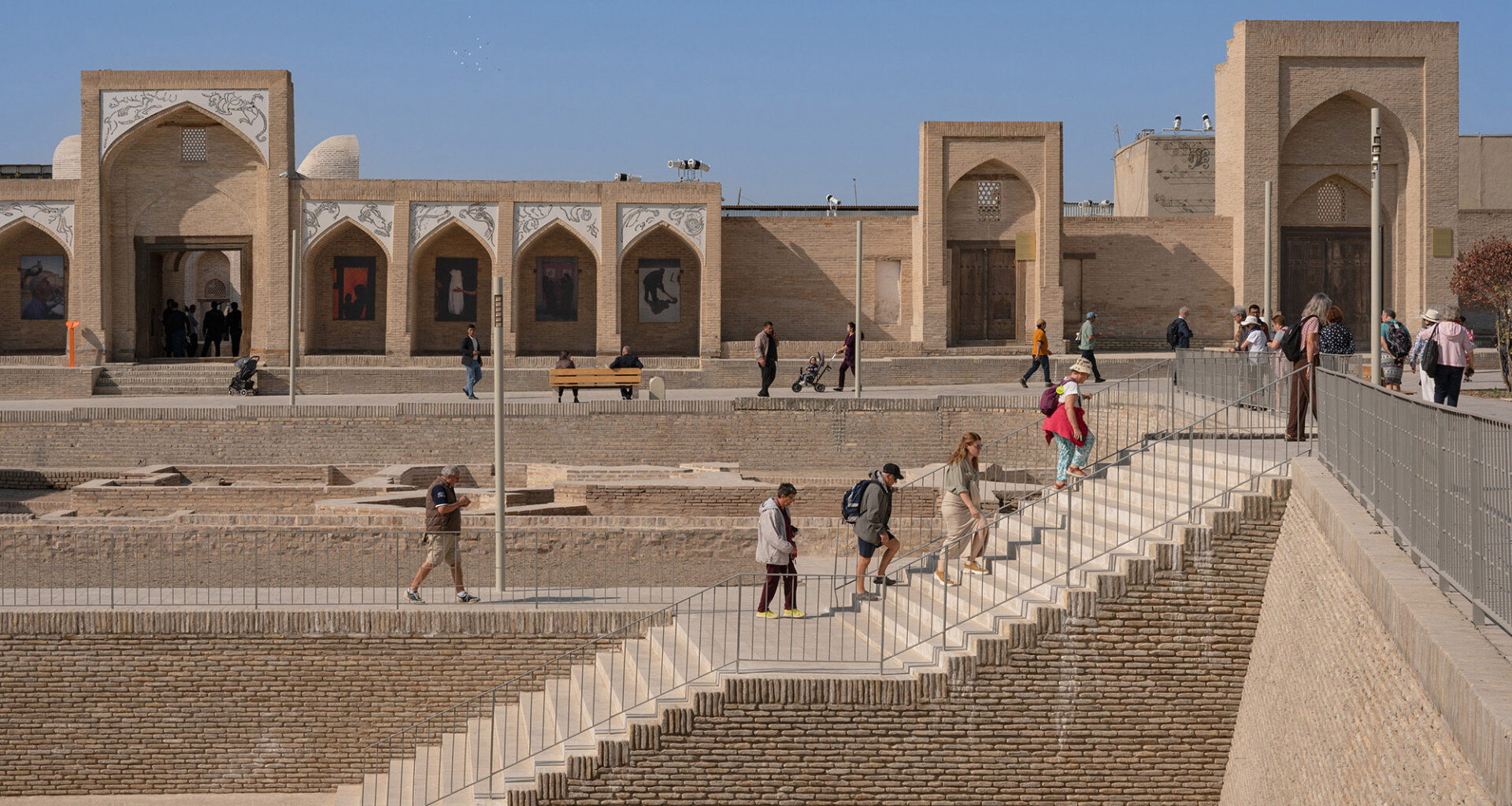 Bukhara Heritage District / waiwai