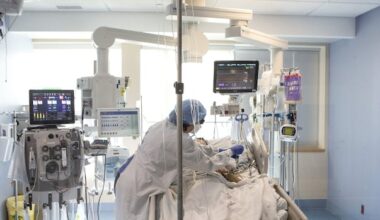 Manitoba’s throne speech pledges for health-care system draw mixed reactions