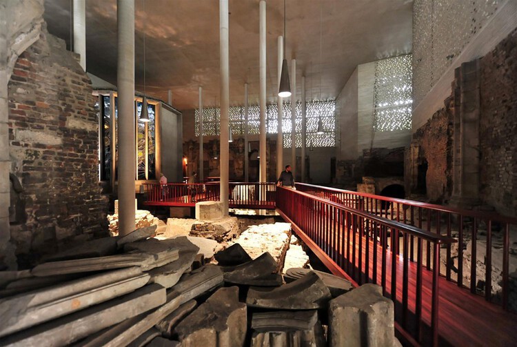 The Architecture of Restraint: When Choosing Not to Build Becomes Design - Image 3 of 38