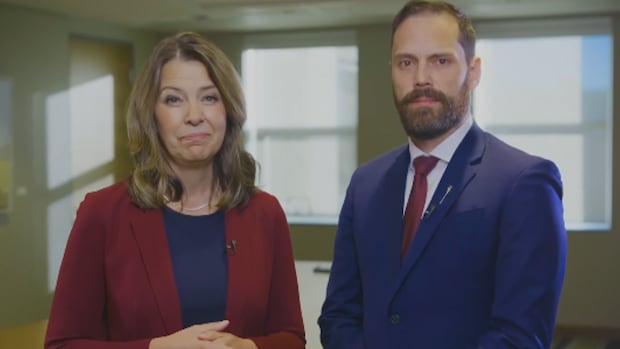 Alberta premier confirms plans to allow physicians to work in both public and private health care systems