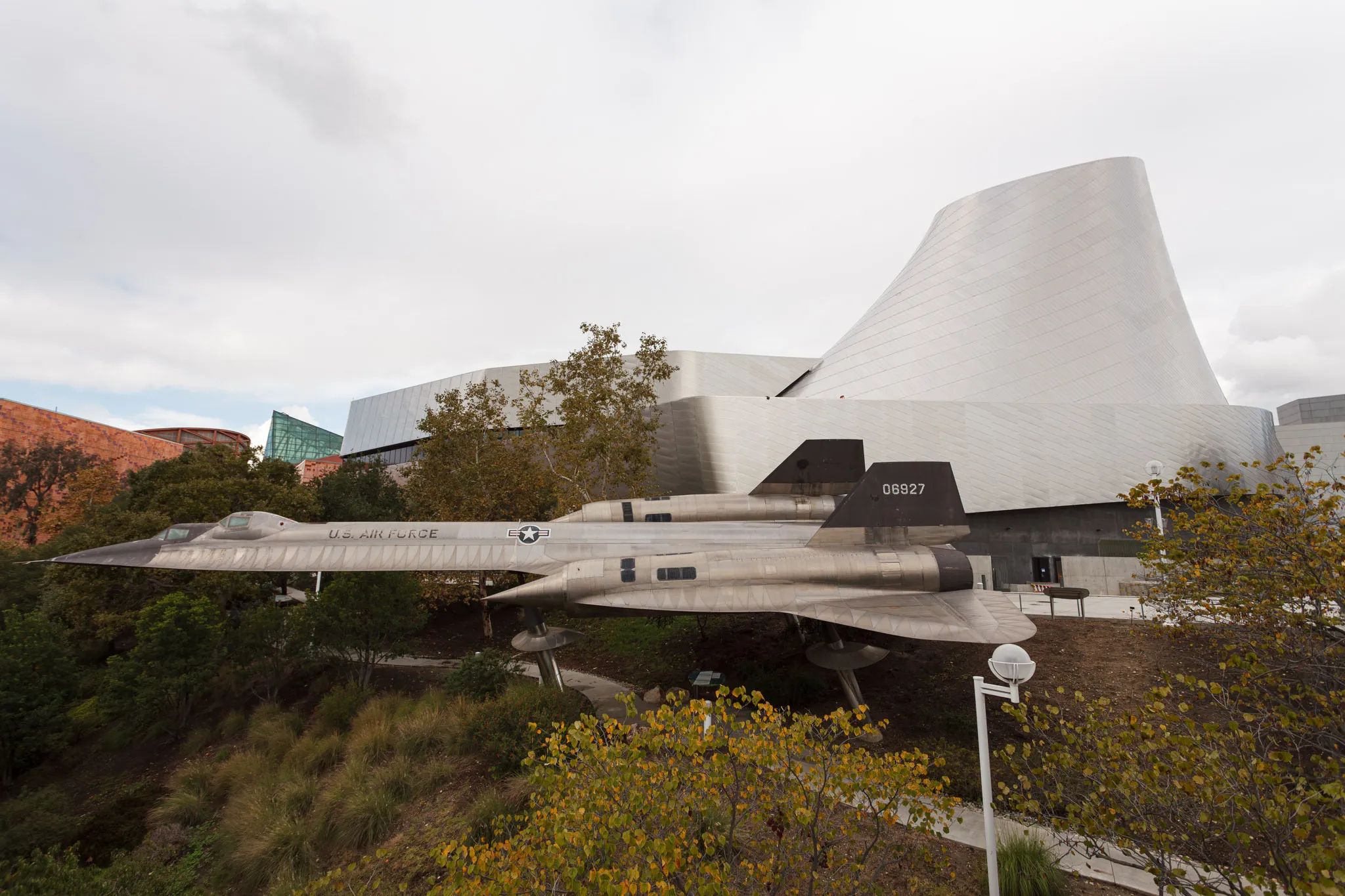 Samuel Oschin Air and Space Center at the California Science Center