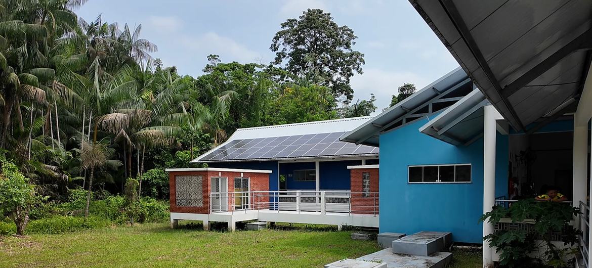 For the past three years, the Maria Naura Gouvêa Municipal School, in Pará, Brazil, has been putting into practice one of the themes debated at the COP30: adapting to a world full of dangerous climate events. For the past three years, the Maria Naura Gouvêa Municipal School, in Pará, Brazil, has been putting into practice one of the themes debated at the COP30: adapting to a world full of dangerous climate events.