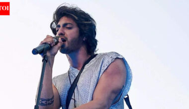 Ahaan Panday says he ‘comes from behind a fence’; his only privilege was seeing the industry up close, ‘Chikki Panday is not a star’ |