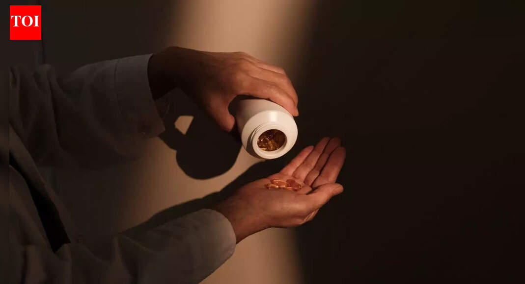 Can overdose of vitamin C cause kidney failure? Nausea, diarrhoea and kidney stone risks explained |