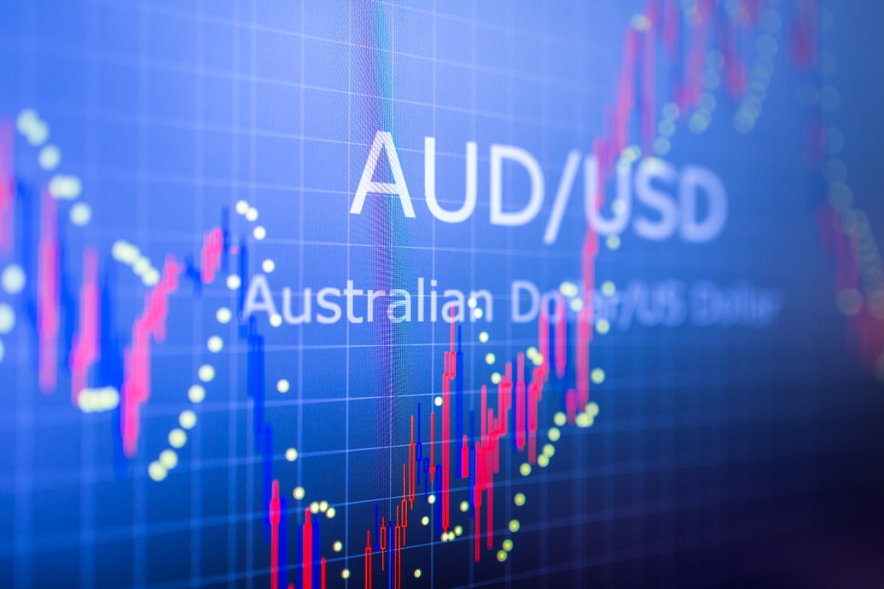 AUD/USD stabilises as dovish Fed speak pushes December cut odds to 80%