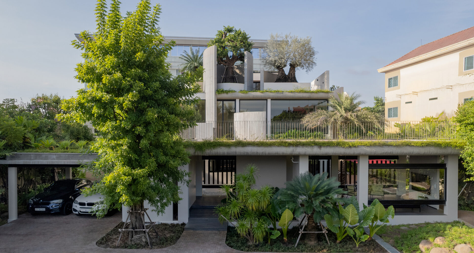 Wat Bo House / UAD Architects