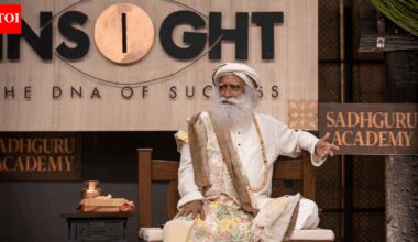 Sadhguru says AI will end ‘intellectual coolies’ era, urges entrepreneurs to stay agile | India News