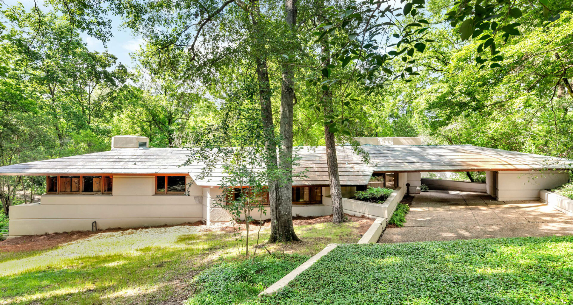 Frank Lloyd Wright’s Fountainhead Residence Purchased by the Mississippi Museum of Art and Prepared for Public Tours