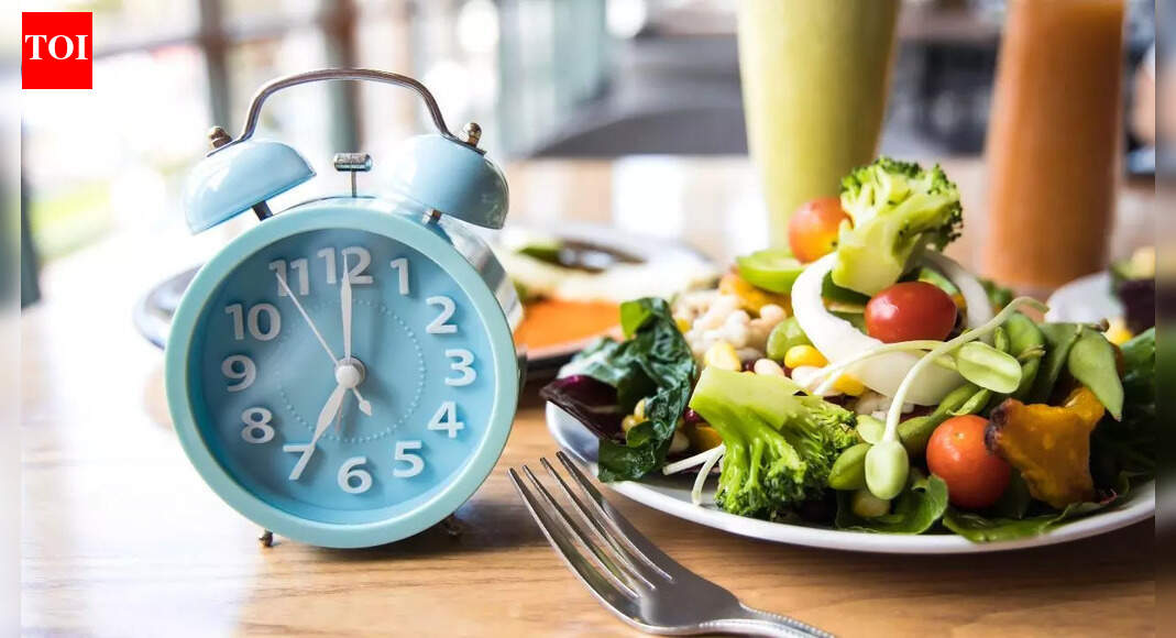 Is a 36-hour fast safe for your health? Doctors reveal metabolic changes, electrolyte dangers and who should avoid it |