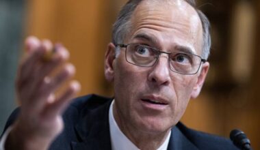 Economist Mark Zandi says 22 states are already in recession based on 2 clear indicators. How to protect yourself now