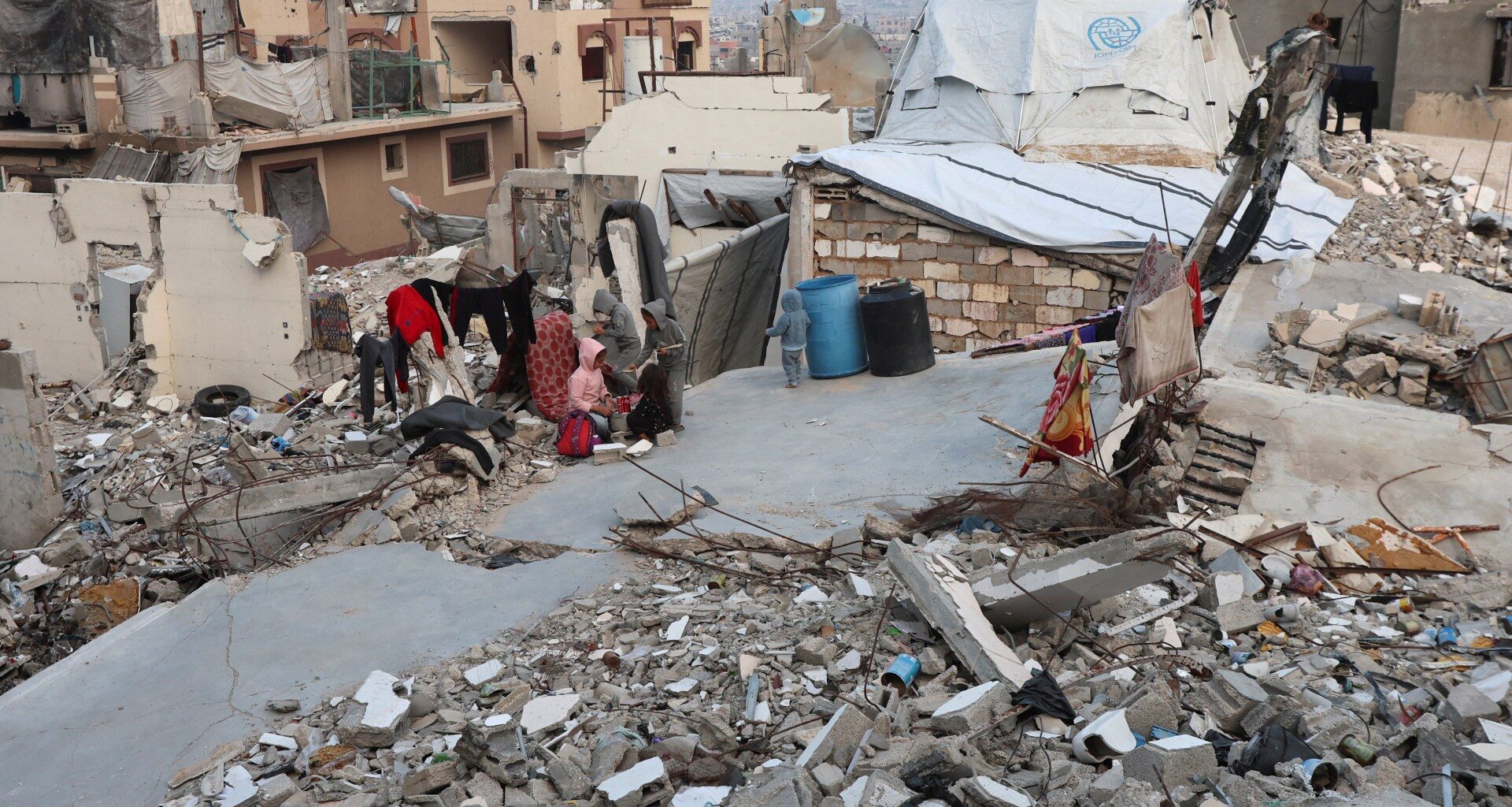 Israeli attack kills two children in southern Gaza despite ceasefire | Gaza News