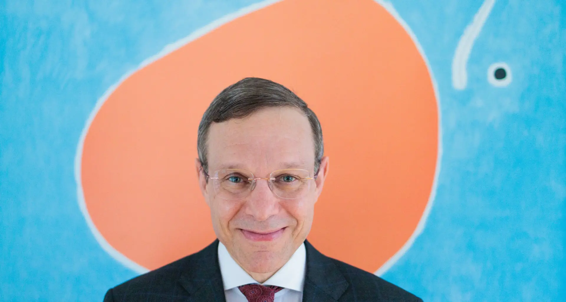 Avi Loeb (Image via Getty)