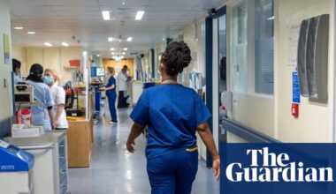Hospitals must get smaller to stop NHS ‘permacrisis’, thinktank urges | NHS