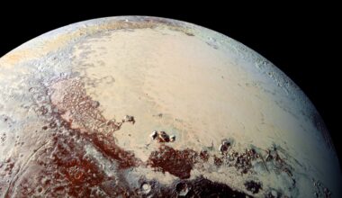 NASA's New Horizons probe sent back a view of a Texas-sized ice sheet known as Sputnik Planitia. (Credit: NASA GSFC / SwRI / JHUAPL)